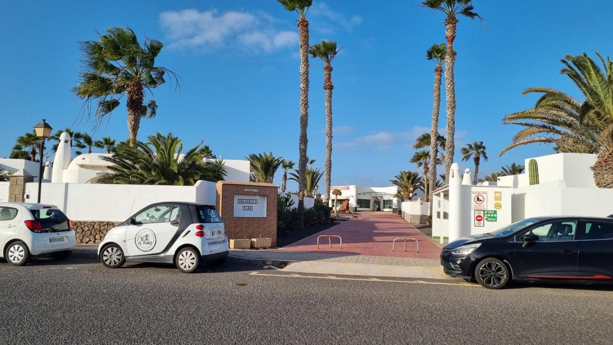 Apartamento Bungalows Isabel Maria プラヤ・ブランカ エクステリア 写真